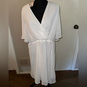 White textured dress